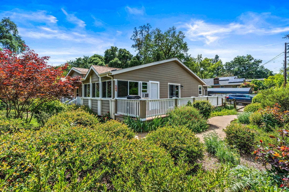 House in St. Helena, California, United States 1 - 18155586