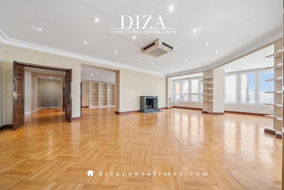 Apartment in Barrio Salamanca, Madrid, Spain 1 - 18160717