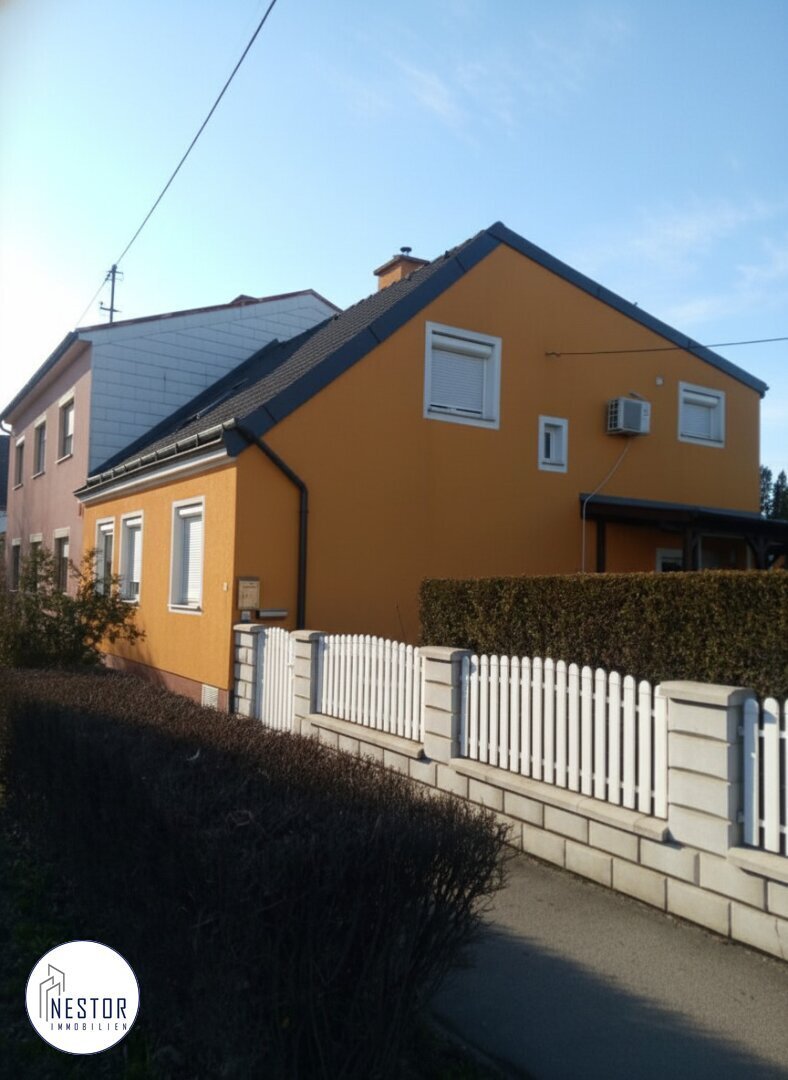 House in Deutsch-Wagram, Lower Austria, Austria 3 - 18169035