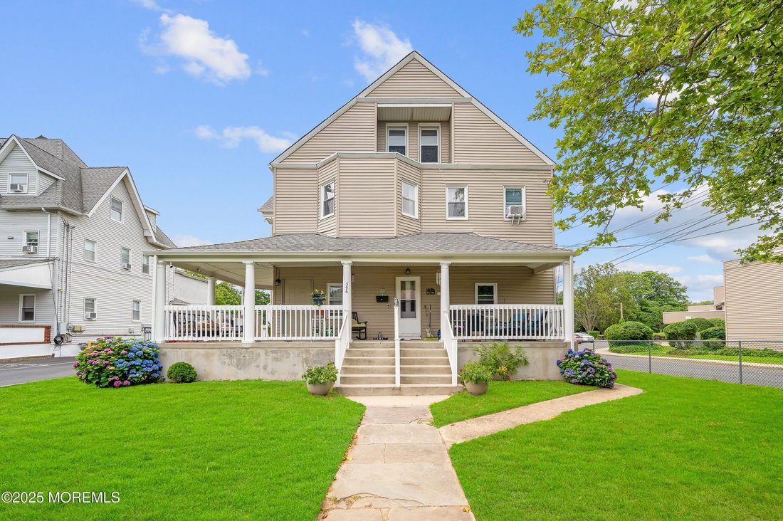 Long Branch, New Jersey, United States 1 - 18159618