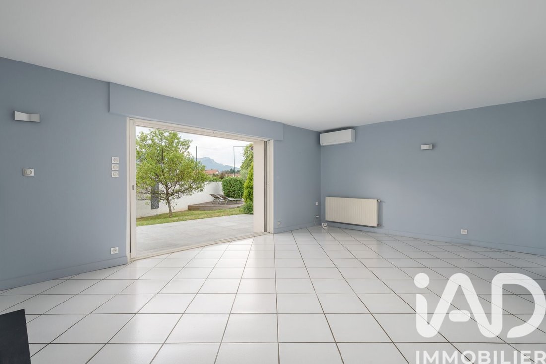 House in Coublevie, Auvergne-Rhône-Alpes, France 3 - 18161274