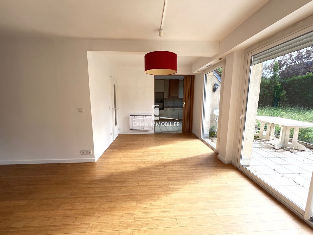 House in Bas Buc, Buc, France 2 - 16108344