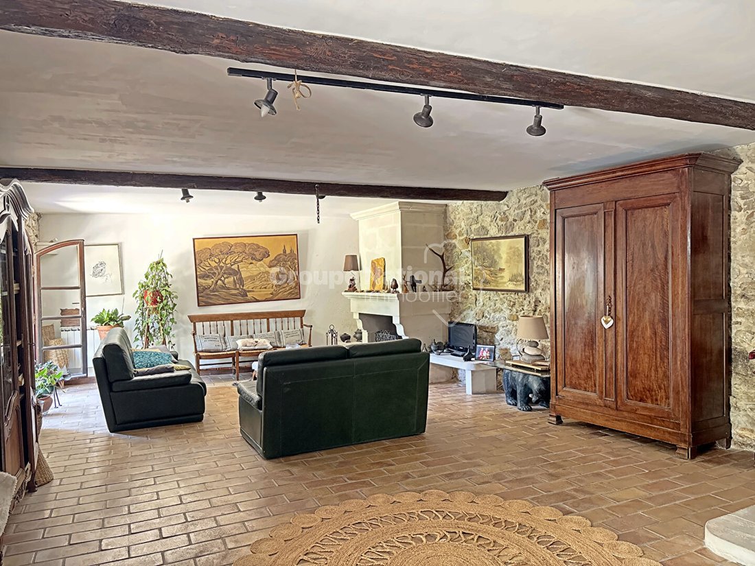 Villa in Aramon, Occitania, France 3 - 18171260