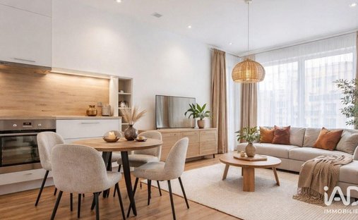 Apartment in Zone Rte de Clermont-avenue de la Gare, Cournon-d'Auvergne, France 1