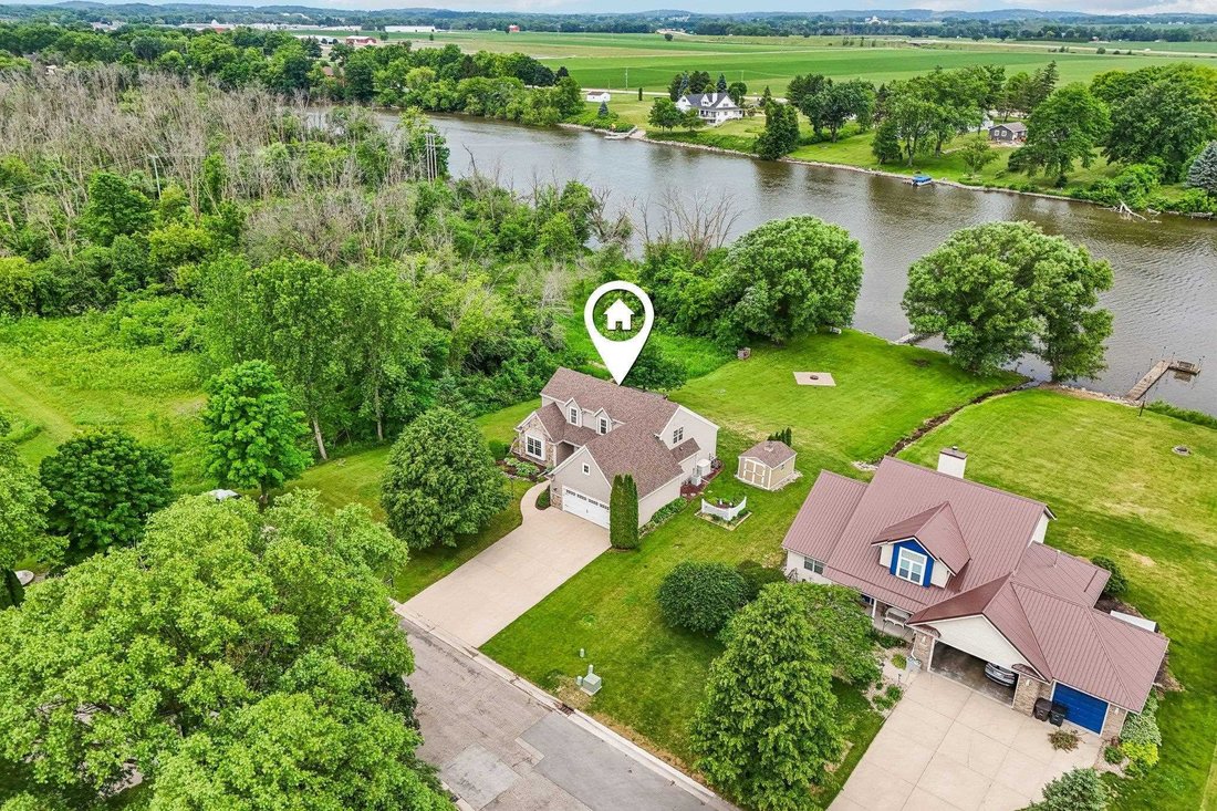 House in Jefferson, Wisconsin, United States 4 - 18159379