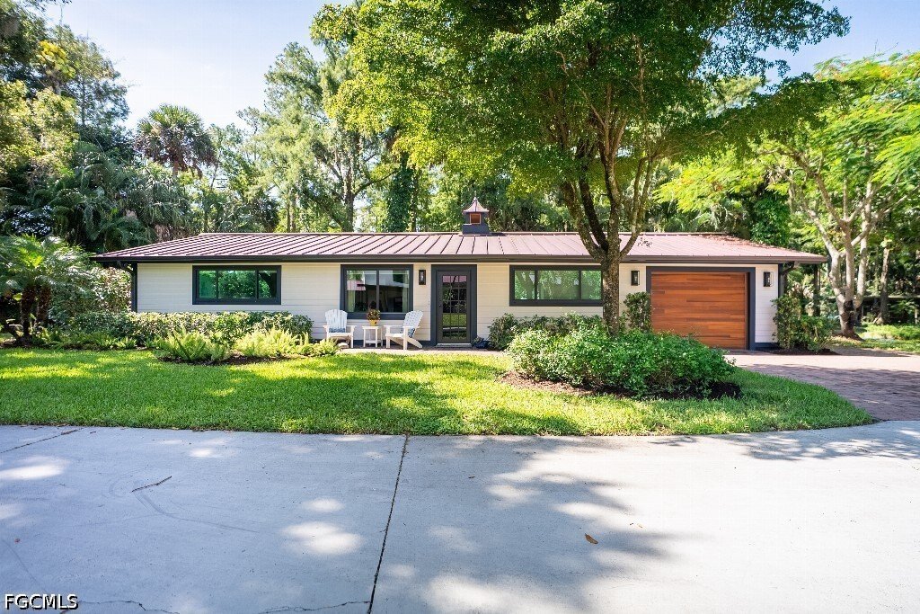 House in Naples, Florida, United States 4 - 18154944