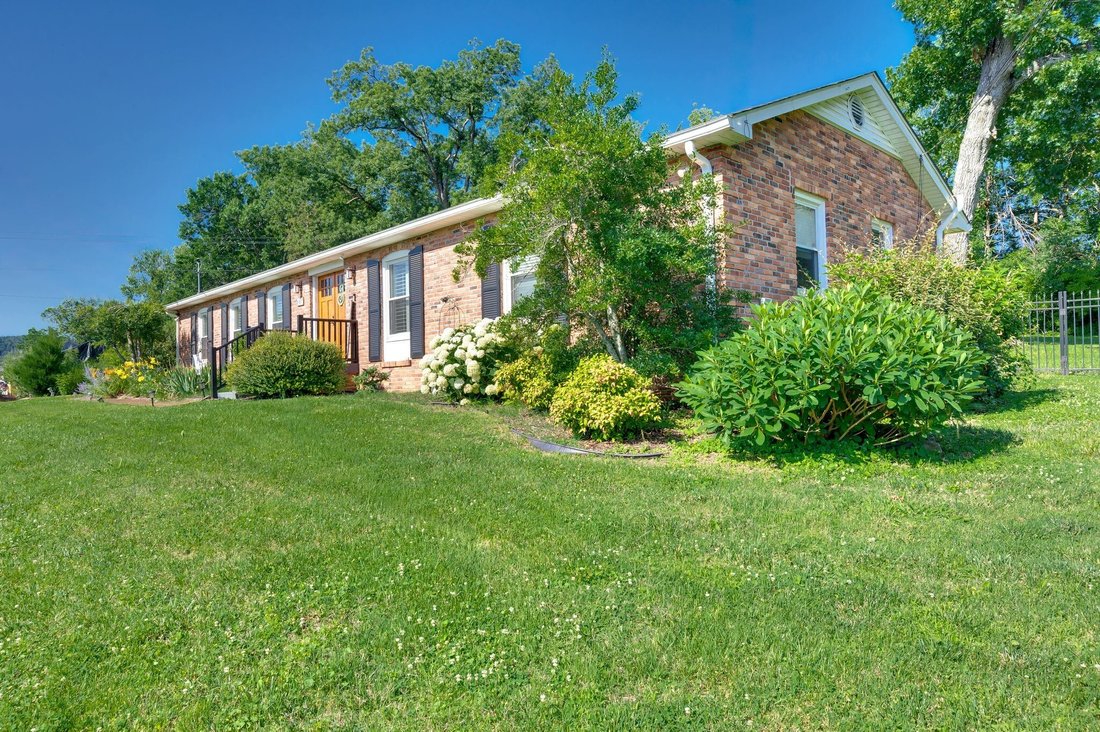 House in Nashville, Tennessee, United States 2 - 18159926
