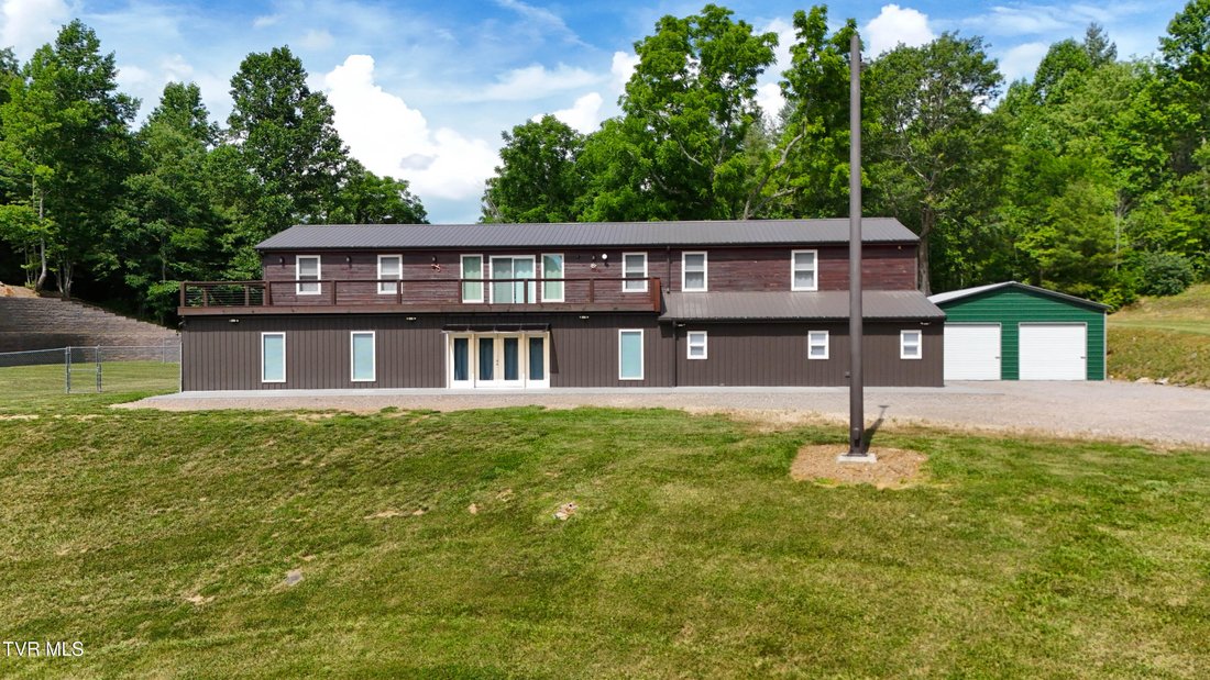 House in Mountain City, Tennessee, United States 2 - 18171838