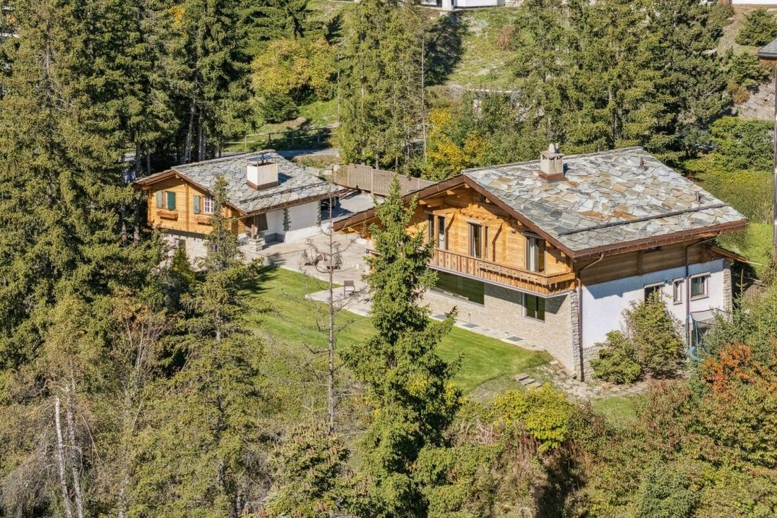 House in Crans-Montana, Valais, Switzerland 2 - 18154897