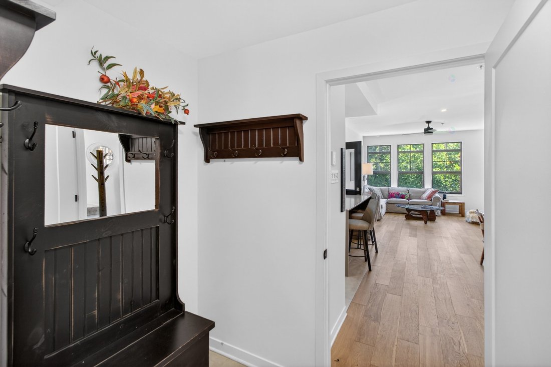 Condo in Mont-Tremblant, Quebec, Canada 3 - 18167577