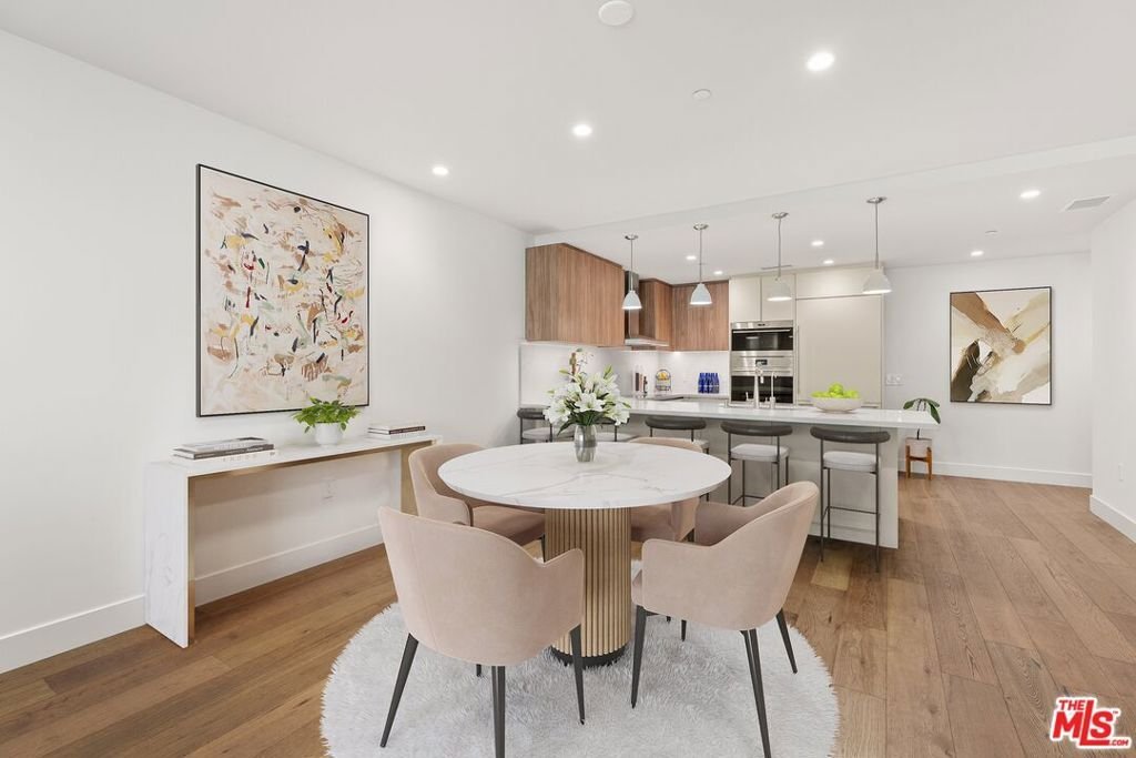 Condo in West Hollywood, California, United States 4 - 18159594