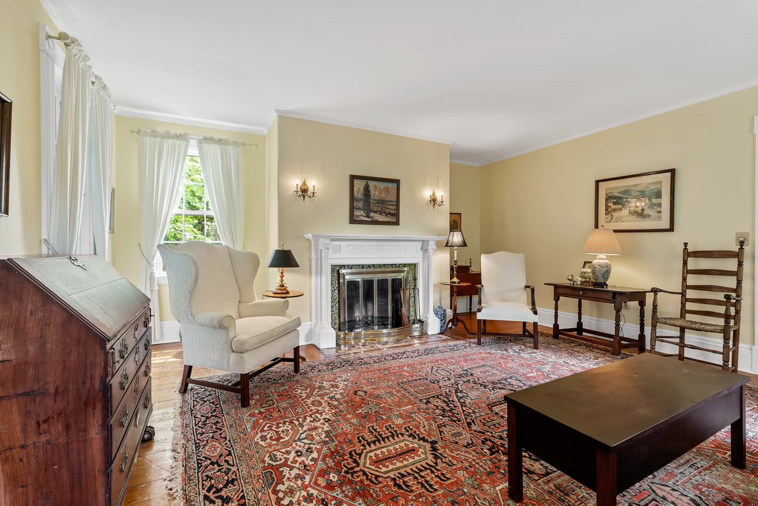 House in Wayland, Massachusetts, United States 1 - 18169755