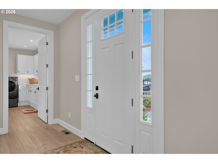 House in Florence, Oregon, United States 5 - 18162215