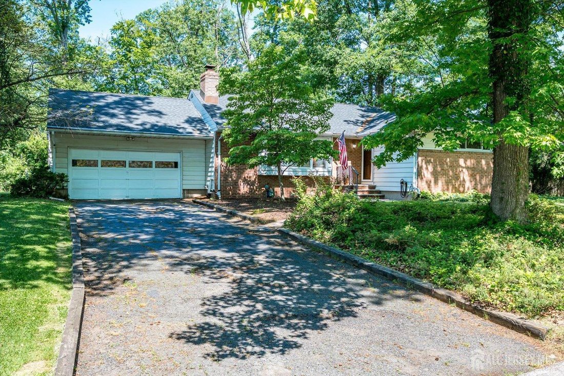 House in Metuchen, New Jersey, United States 2 - 18162971