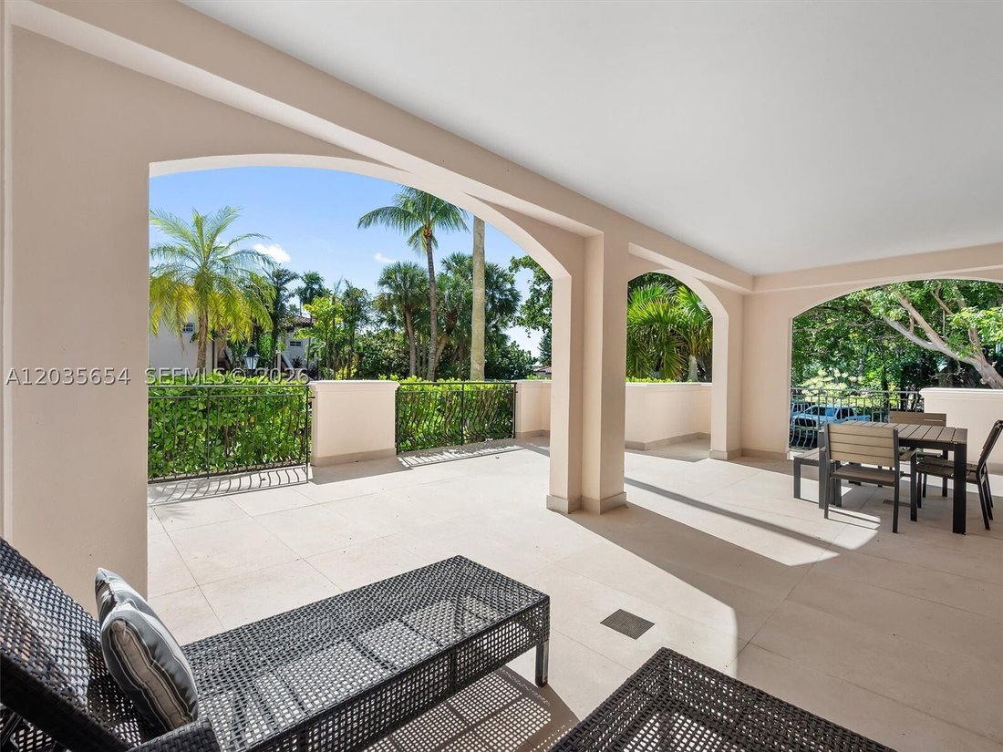 Condo in Miami Beach, Florida, United States 2 - 18160149