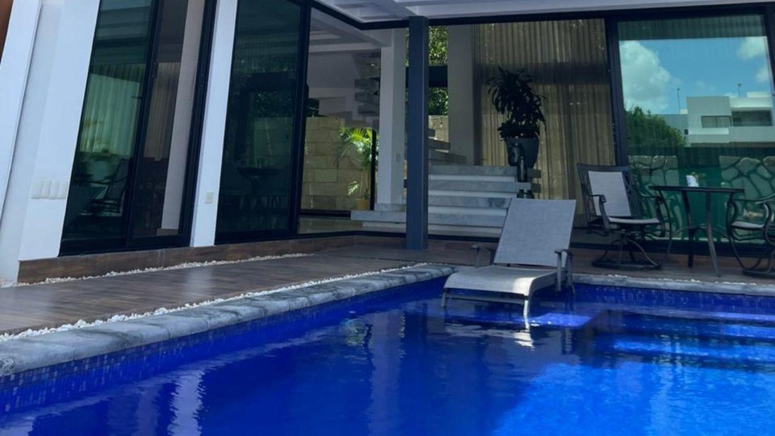 House in Alfredo V. Bonfil, Quintana Roo, Mexico 1 - 18165222