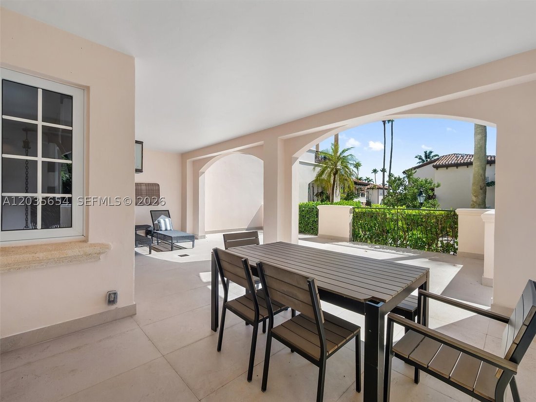 Condo in Miami Beach, Florida, United States 3 - 18160149