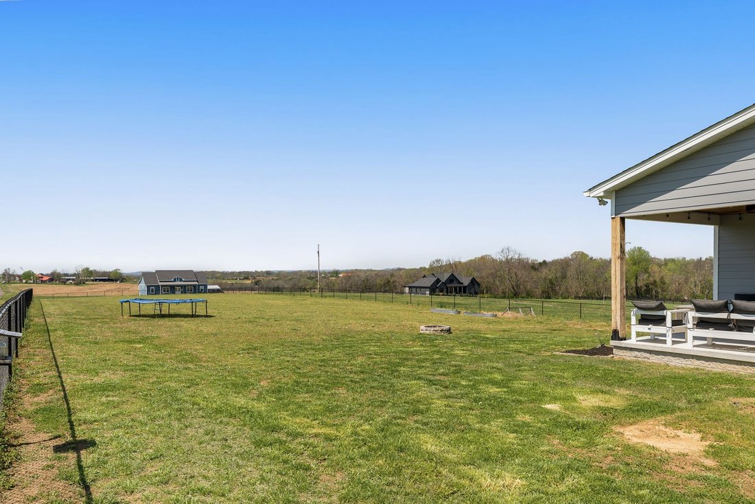 House in Castalian Springs, Tennessee, United States 4 - 18155379
