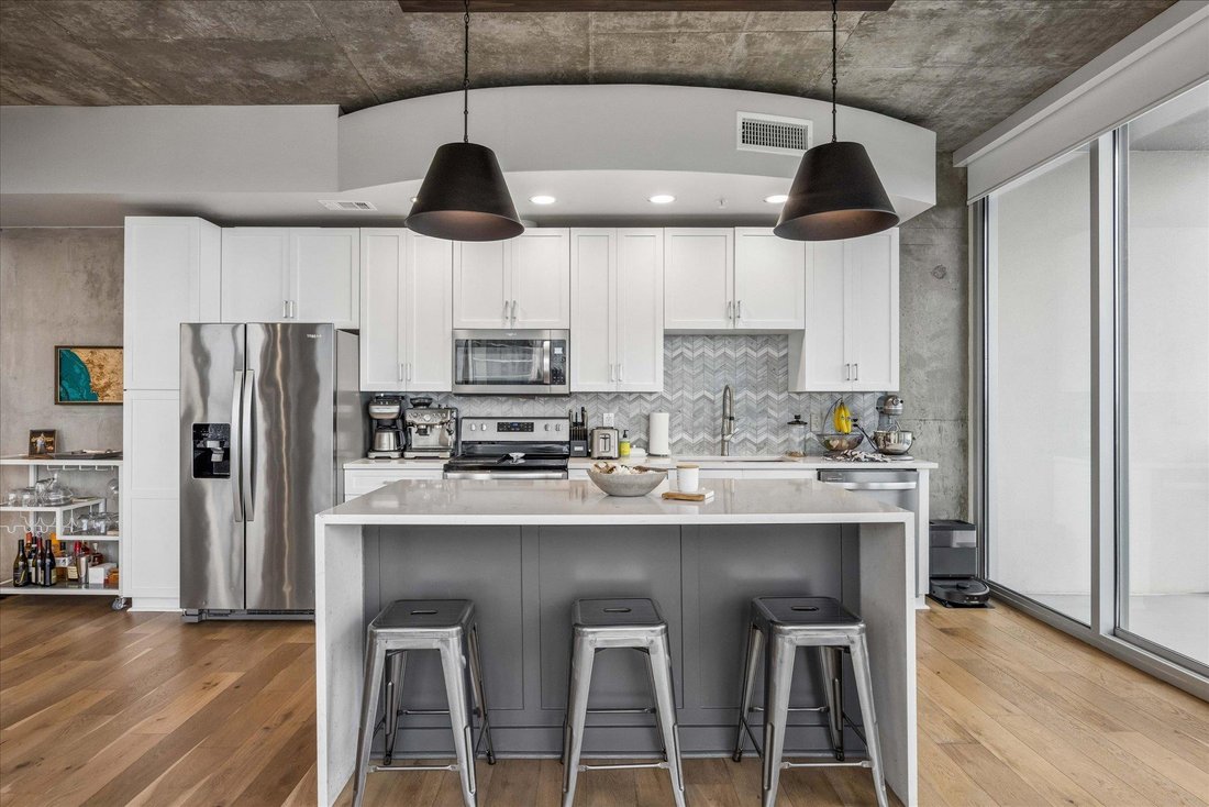 Condo in Austin, Texas, United States 5 - 18162470