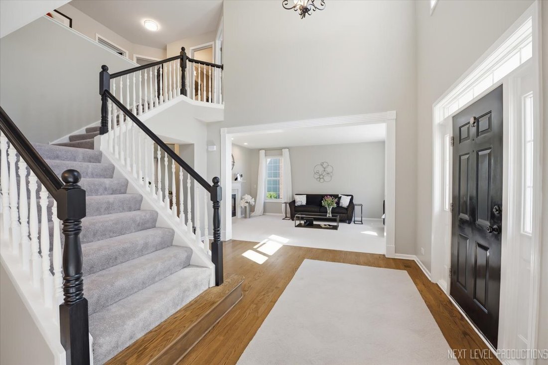 House in Village of Lakewood, Illinois, United States 4 - 18165939