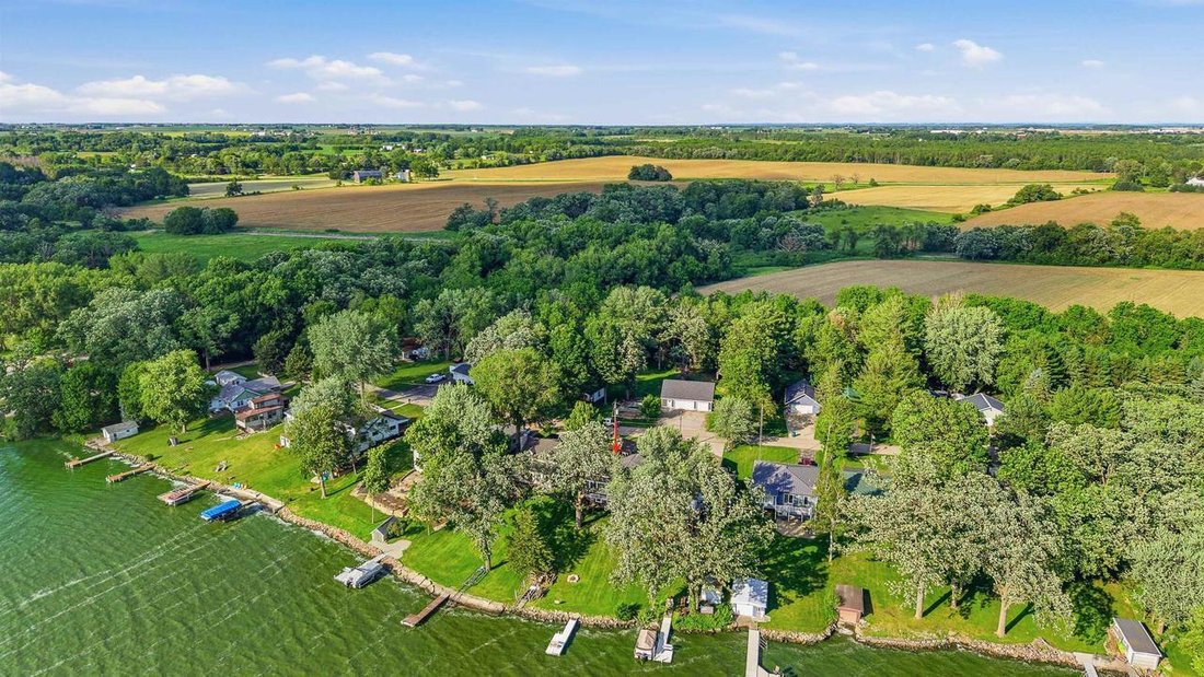 House in Beaver Dam, Wisconsin, United States 3 - 18164757