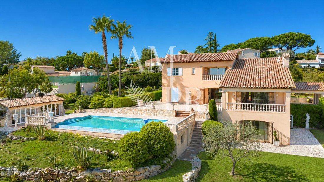 Villa in Cannes, Provence-Alpes-Côte d'Azur, France 3 - 18154990