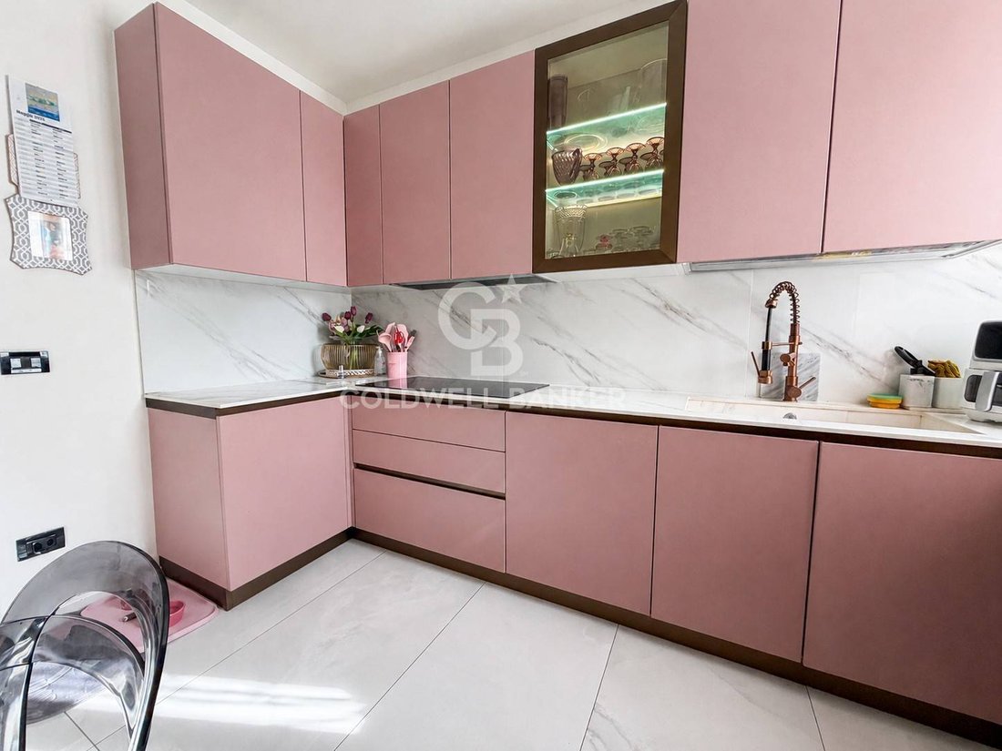 Villa in Rivoltella, Desenzano del Garda, Lombardy 3 - 18161465