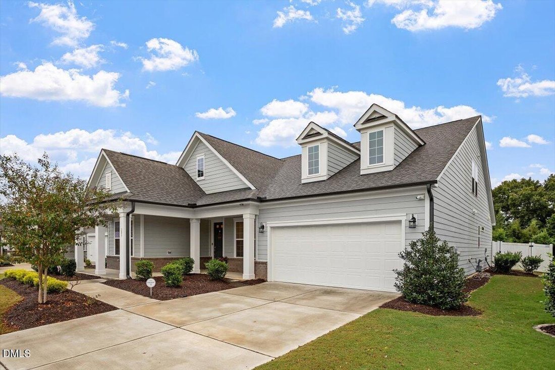 House in Holly Springs, North Carolina, United States 3 - 18154642