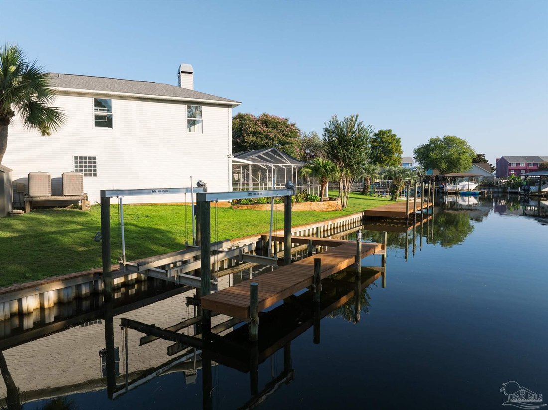 House in Gulf Breeze, Florida, United States 3 - 18154237