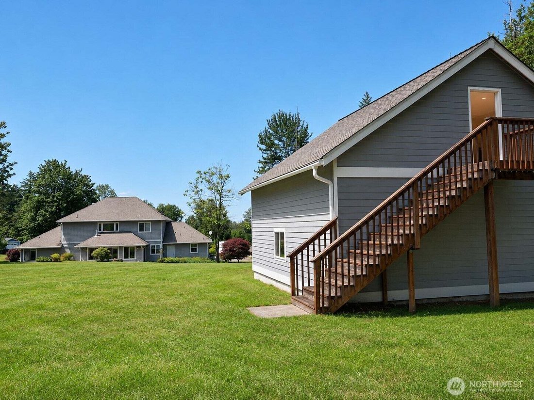 House in Graham, Washington, United States 5 - 18166084