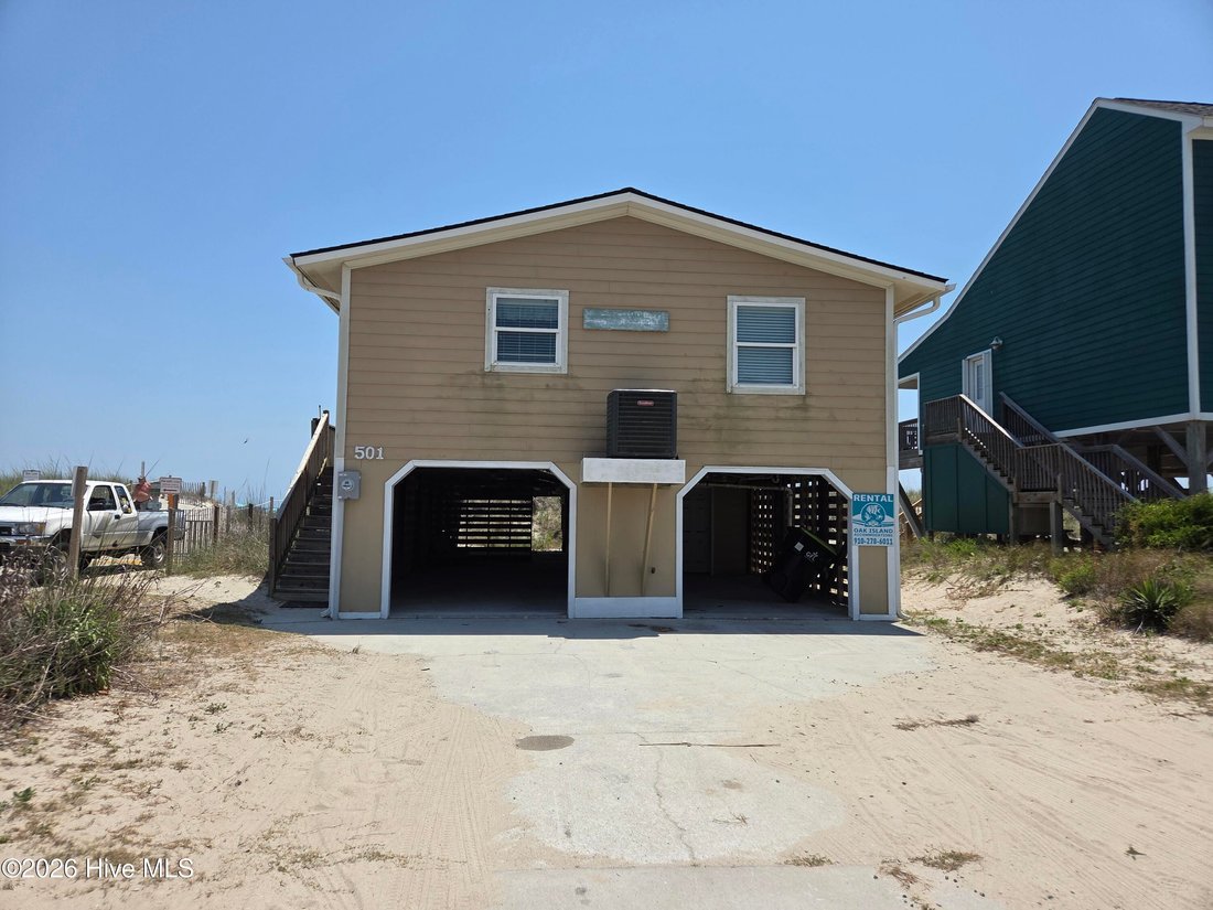 House in Oak Island, North Carolina, United States 1 - 18166088