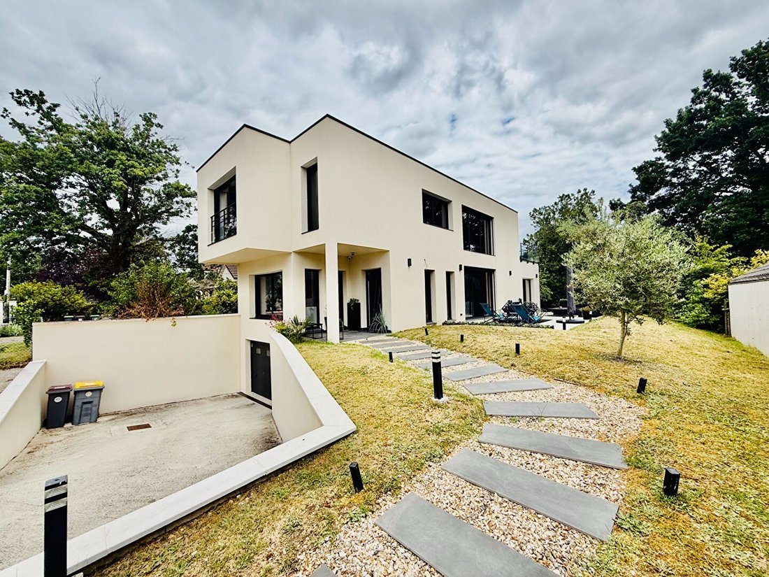 House in Arrondissement of Fontainebleau, Ile-de-France, France 1 - 18158961