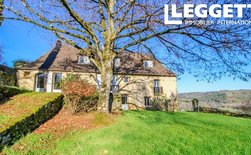 House in Plazac, Nouvelle-Aquitaine, France 1
