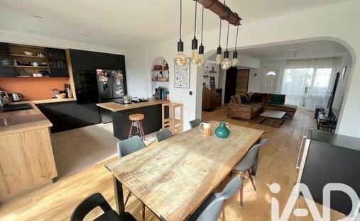 House in Maurepas-Patton, Rennes, France 1