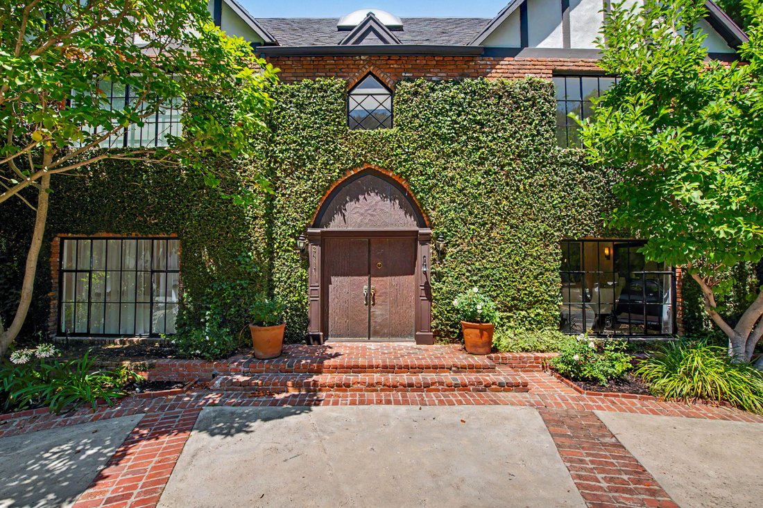 House in Beverly Hills, California, United States 2 - 18168152