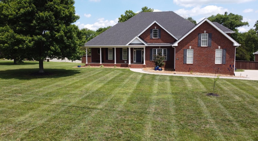 House in Lebanon, Tennessee, United States 1 - 18151982
