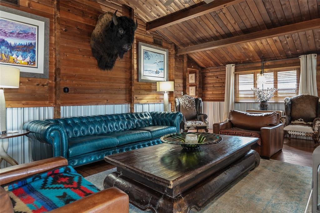 House in Tool, Texas, United States 5 - 18155056