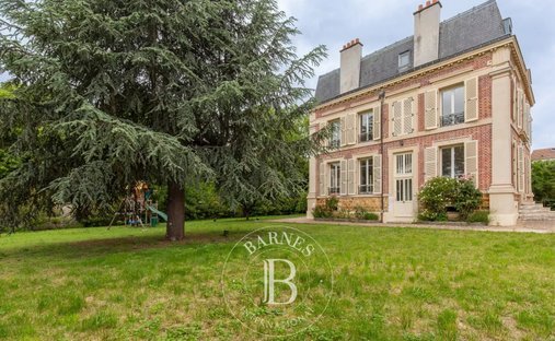 House in Chatou, Ile-de-France, France 1