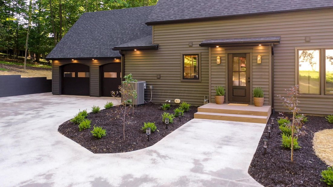 House in Howard, Ohio, United States 5 - 18162860