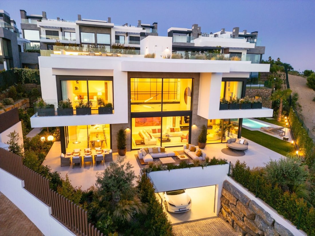 Villa in Rio Real, Marbella, Andalusia 2 - 18154448