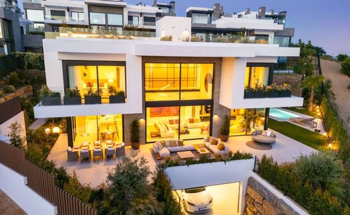 Villa in Rio Real, Marbella, Andalusia 1