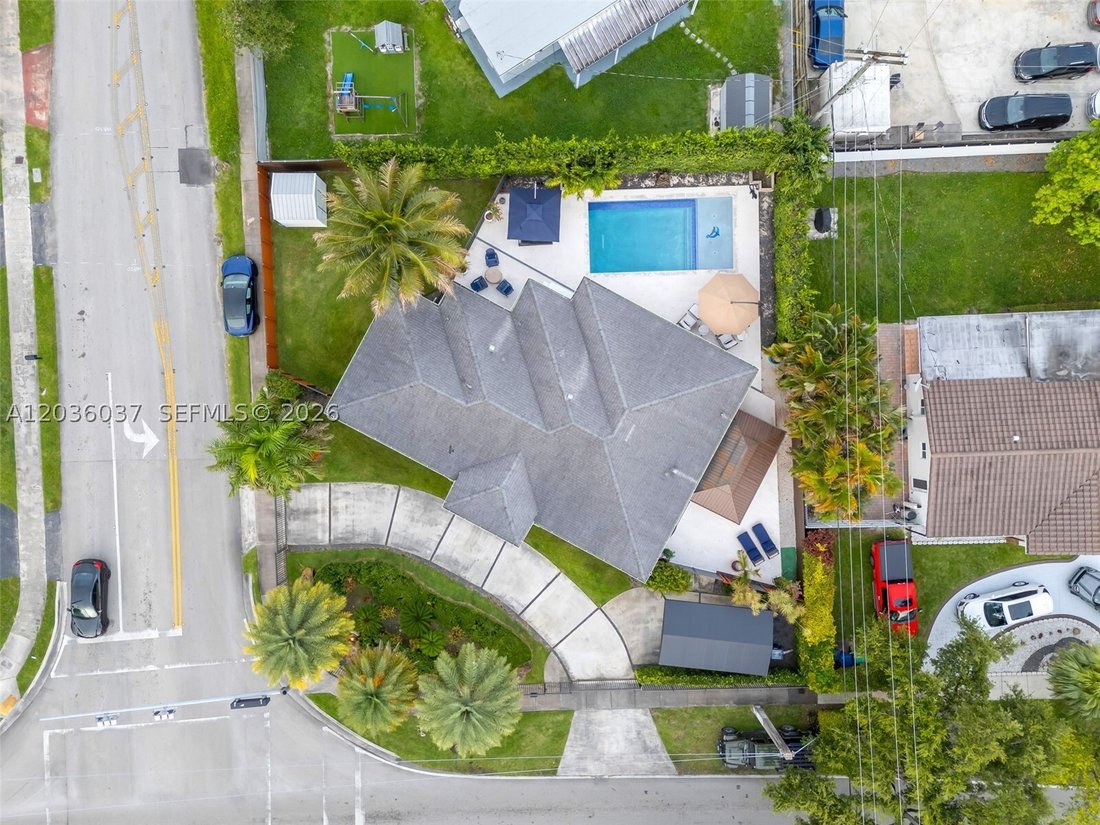 House in Miami, Florida, United States 2 - 18155529