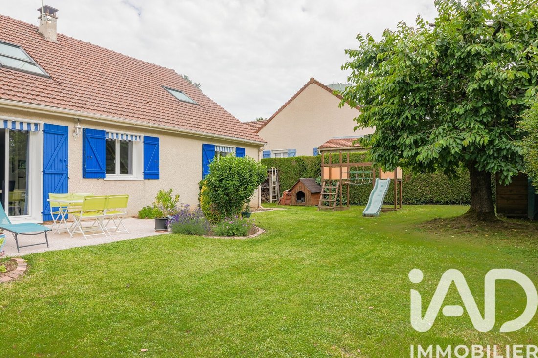 House in Etiolles, Ile-de-France, France 2 - 17227968