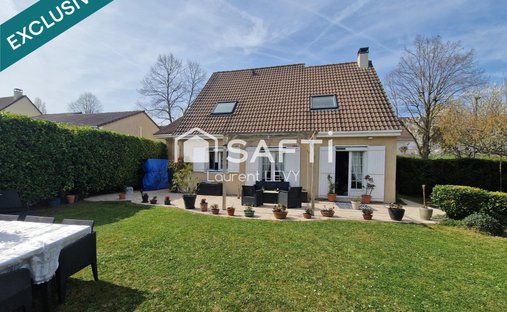 House in La Prevote, Thiais, France 1