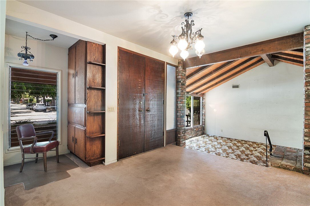 House in Burbank, California, United States 3 - 18156199
