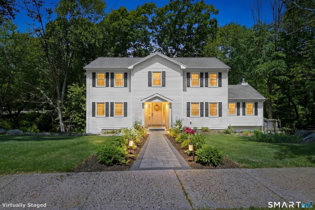 Stratford, Connecticut, United States 2 - 18156412