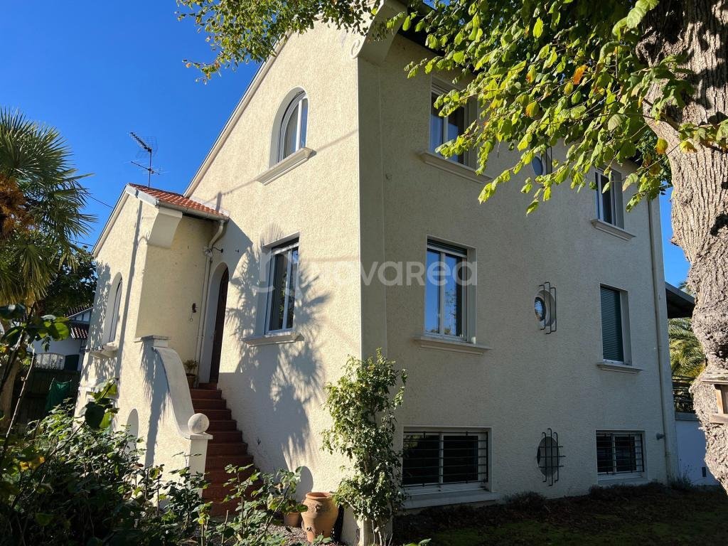 House in Pau, Nouvelle-Aquitaine, France 1 - 18013604