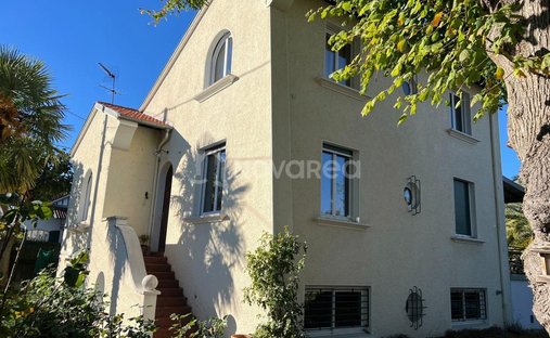 House in Pau, Nouvelle-Aquitaine, France 1
