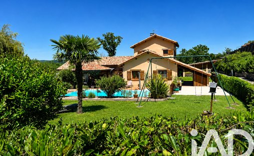 House in Caumont, Occitania, France 1