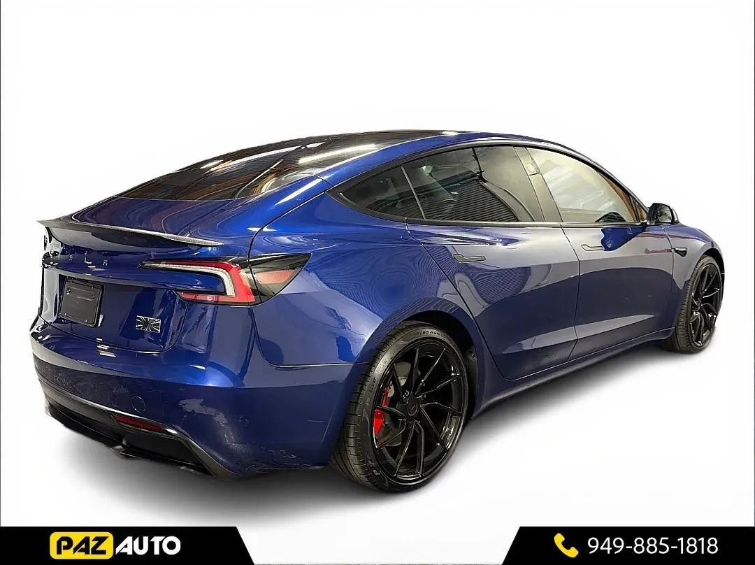 Sedan in Laguna Hills, CA, United States 5 - 17658233